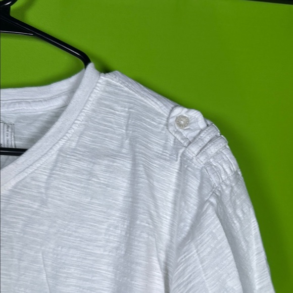 Free Planet White Short Sleeve Crew Neck Tee - Picture 4 of 12